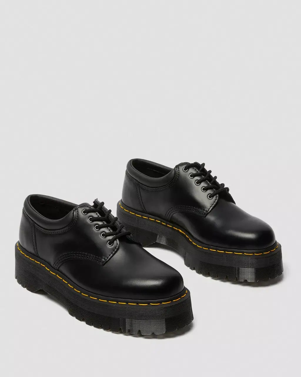 Dr. Martens 8053 lædersko med platformssål