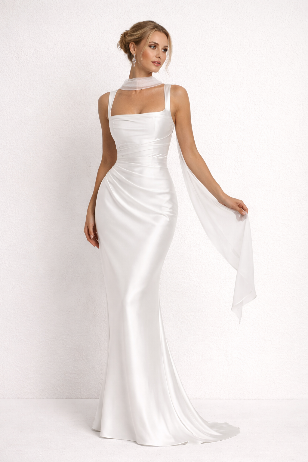 Maxi dress for women fitted cut square neck lace-up back