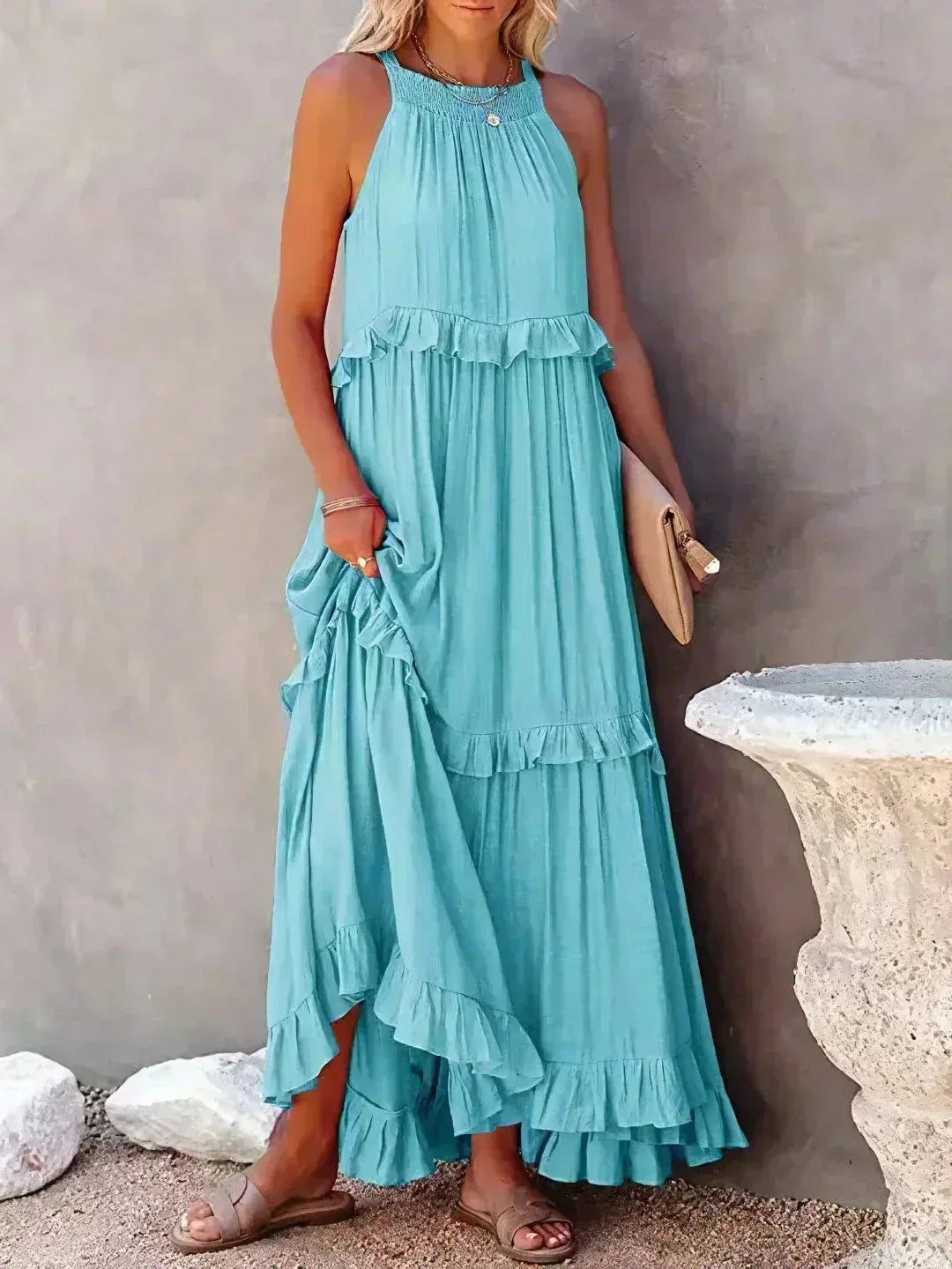 Sleeveless women's Maxi dress with layered ruffles