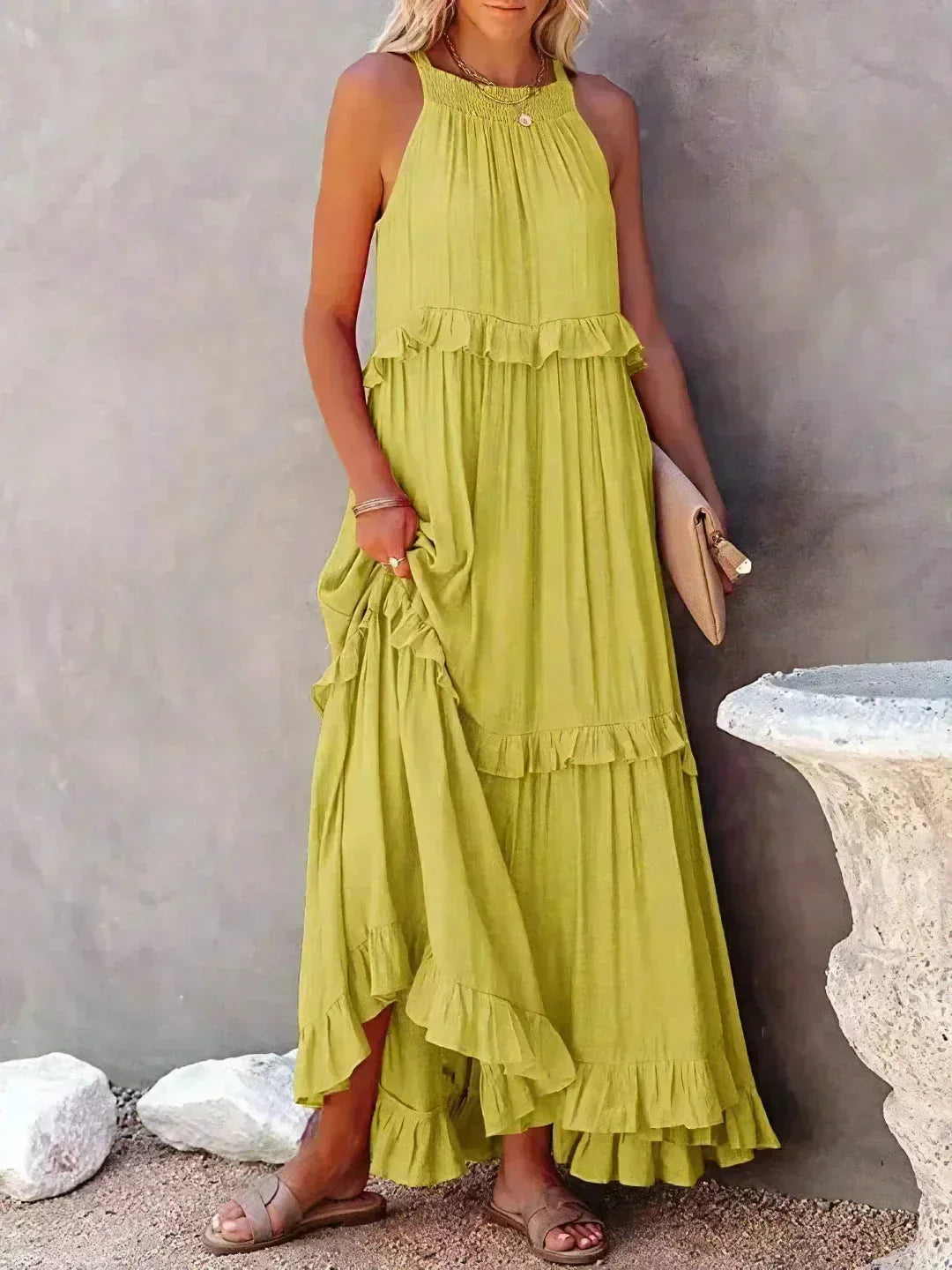 Sleeveless women's Maxi dress with layered ruffles