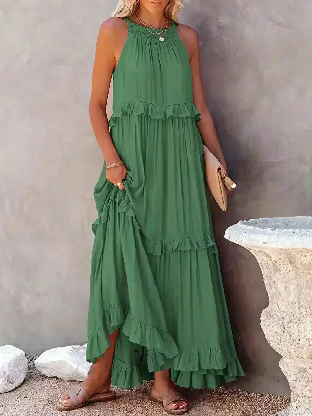 Sleeveless women's Maxi dress with layered ruffles