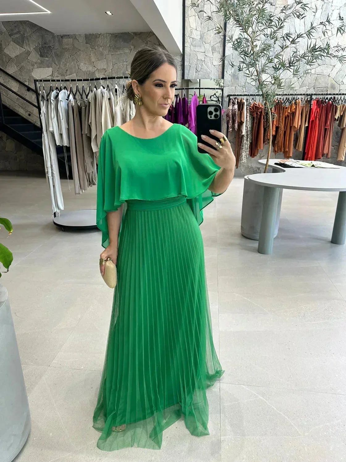 Pleated women's Maxi dress with flowing sleeves and round neck