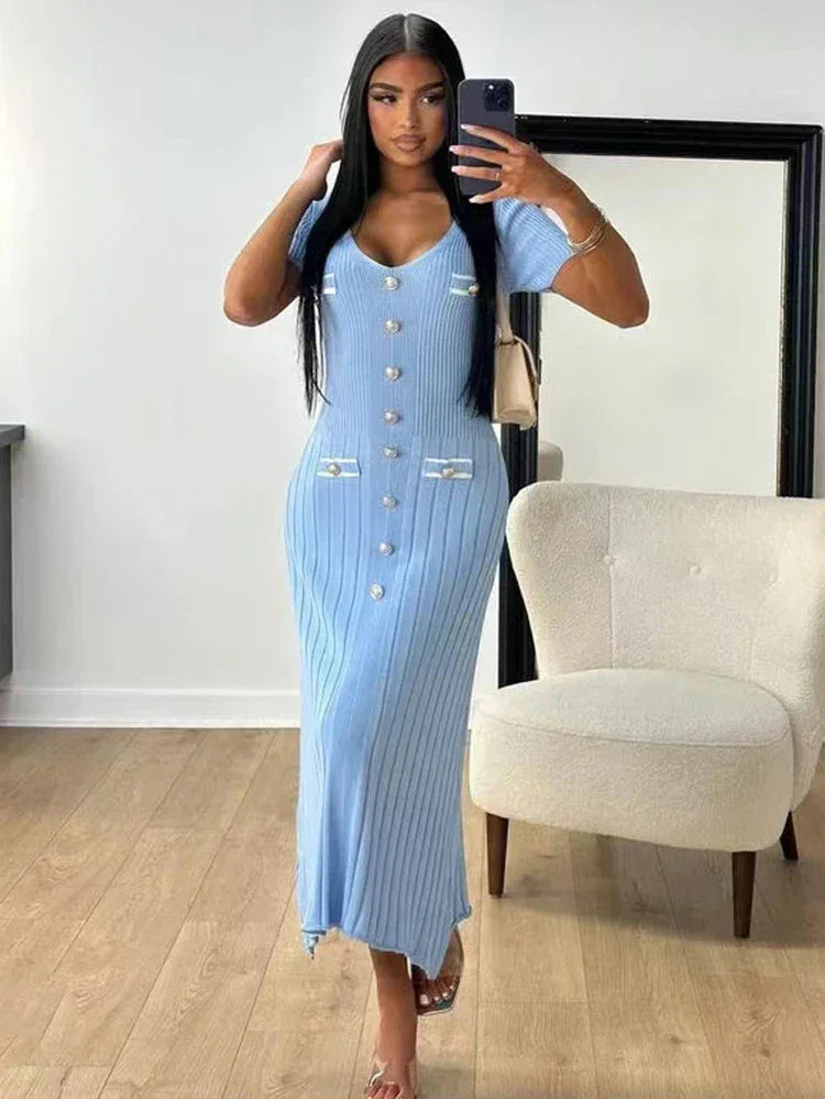 Maxi dress for women with buttons and V-neck