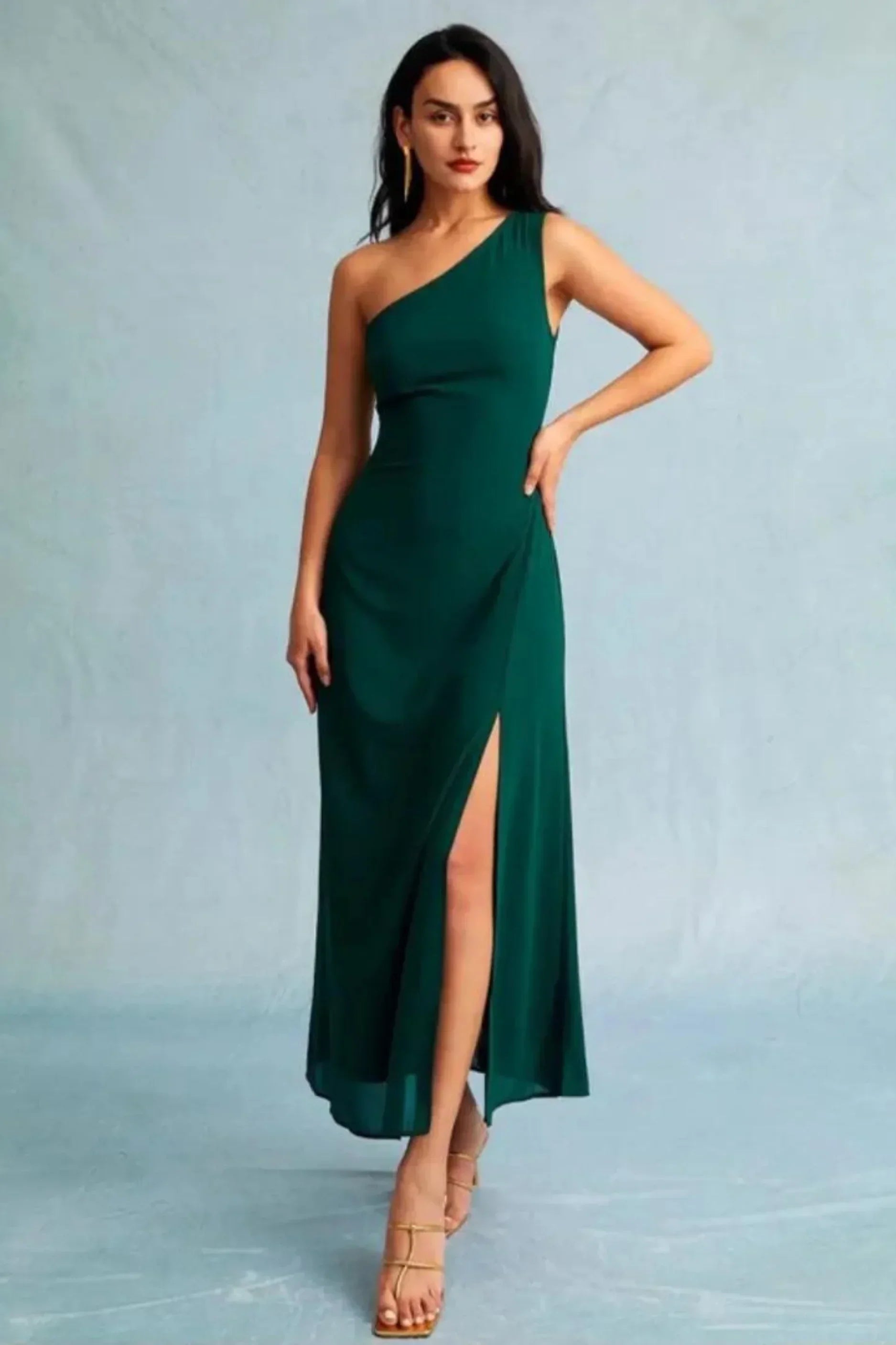 Women's green Maxi dress with asymmetric neckline and slit
