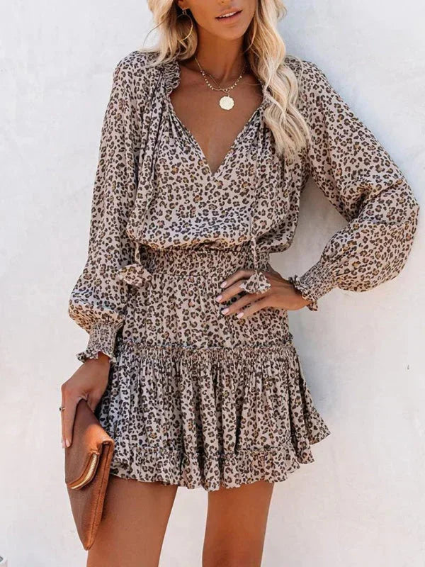 Mini dress for women with ruffles and mixed prints