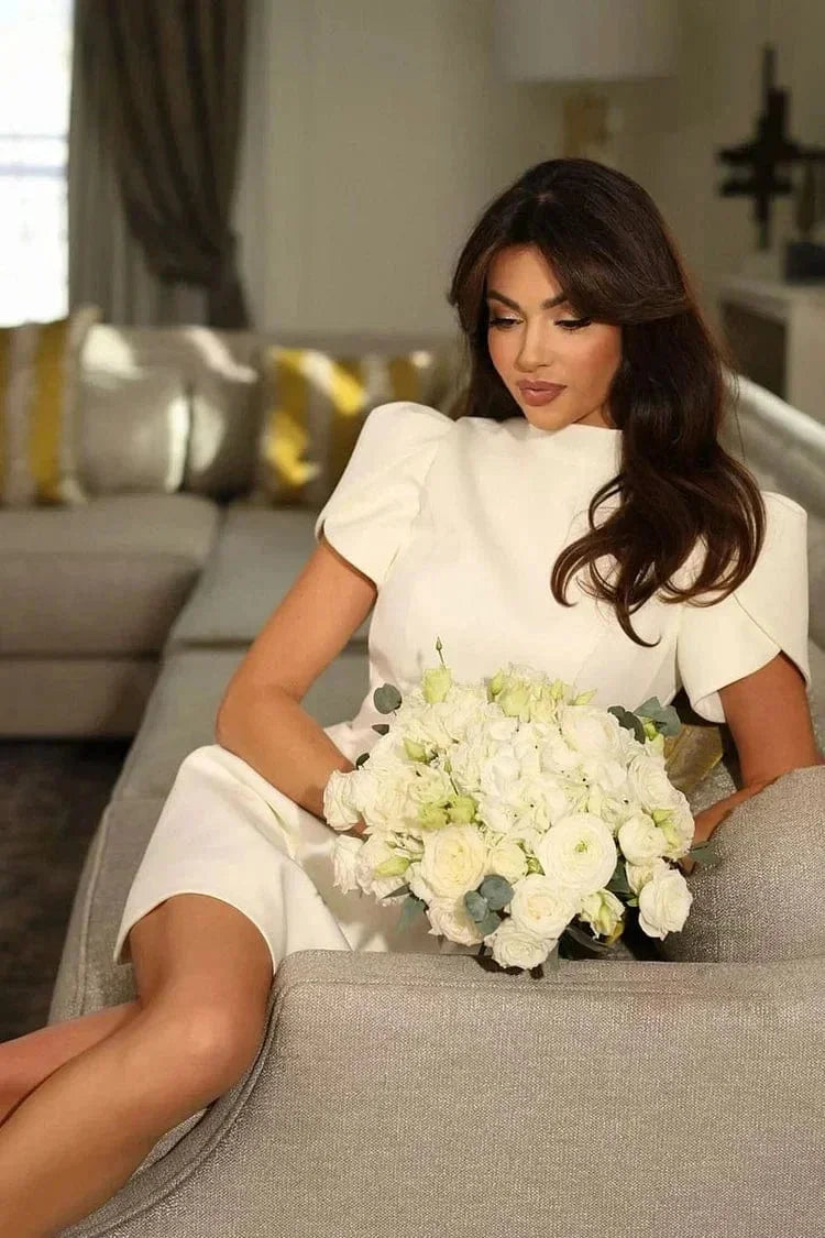 Mini dress for women with structured sleeves for cocktail events