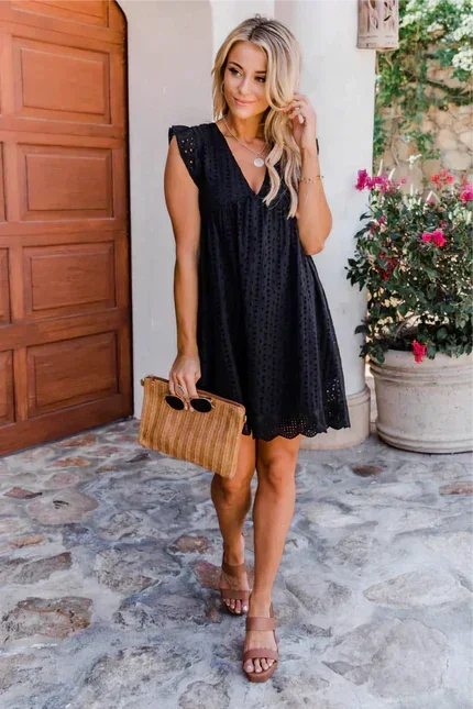 Mini dress women sleeveless lace with pockets