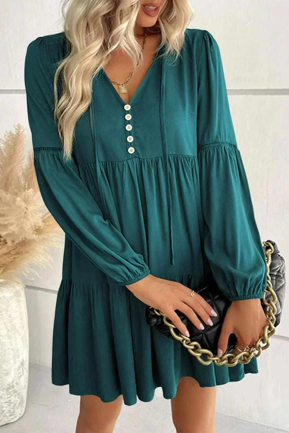 Ruffled mini dress for women with buttons and long Sleeves